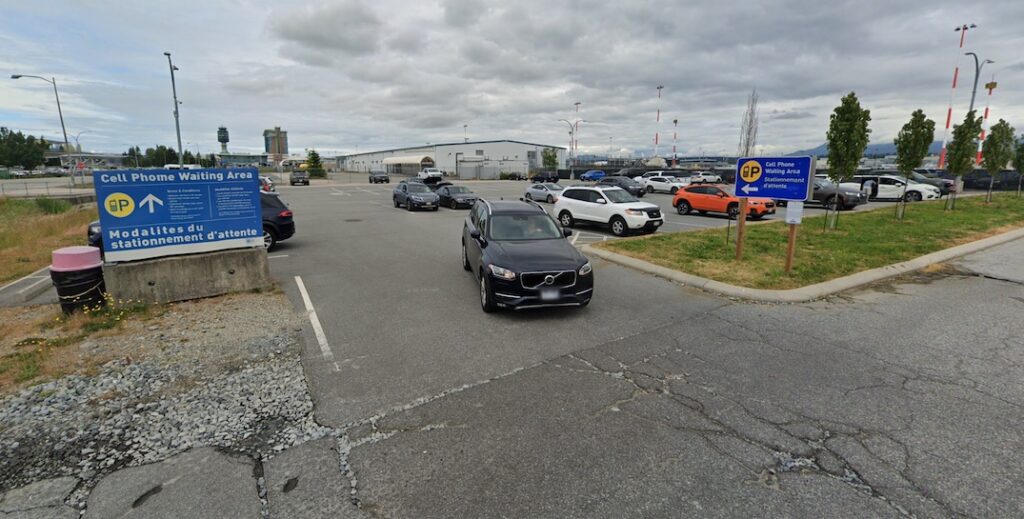 Picking up someone at YVR Airport? Use the free Cell Phone Waiting Area