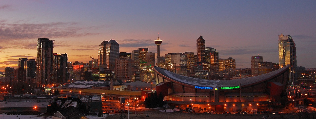 Image: Calgary sunset via Pixabay