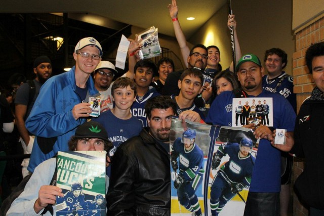 Nhl 13 fans 2 Nhl 13 fans Vancouver Canucks