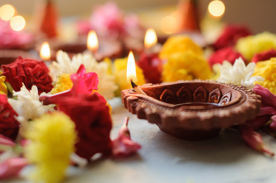 Image: Diwali flowers / Shutterstock