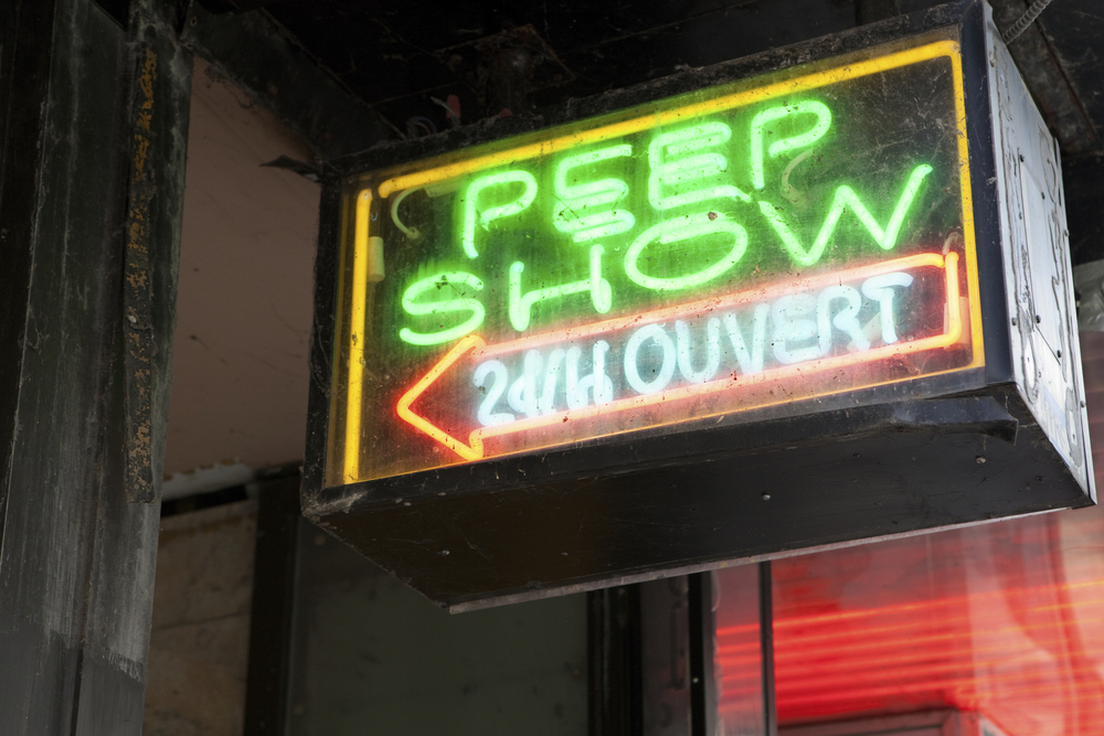 Image: Peep show via Shutterstock