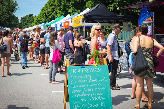 Trout Lake Farmers' Market (Mark/Flickr)