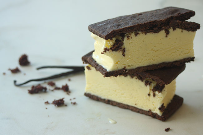 Cadeaux_Bakery_ice_cream_sandwich_VCB