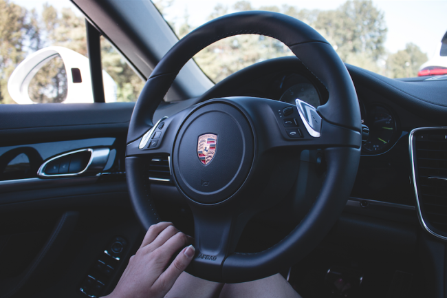Even the steering wheel is beautiful (Zack Melhus)