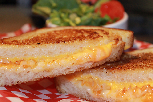 Deacons_grilled_cheese