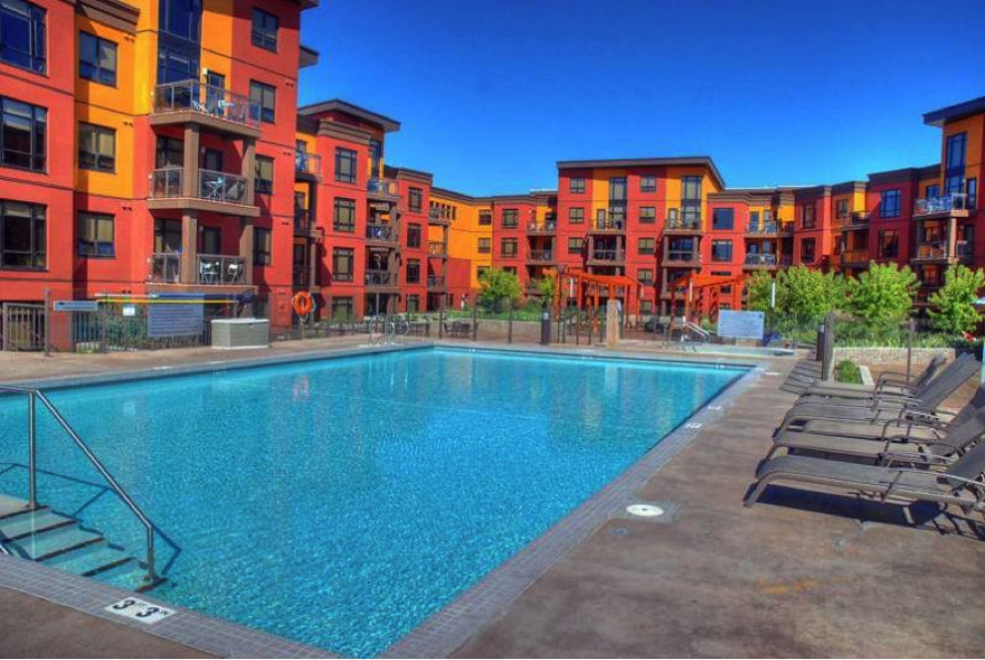 Tourism Kelowna - Playa Del Sol Resort