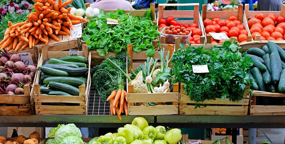 Farmers market via Shutterstock