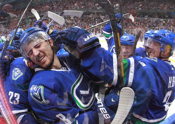 Image: Vancouver Canucks / Twitter