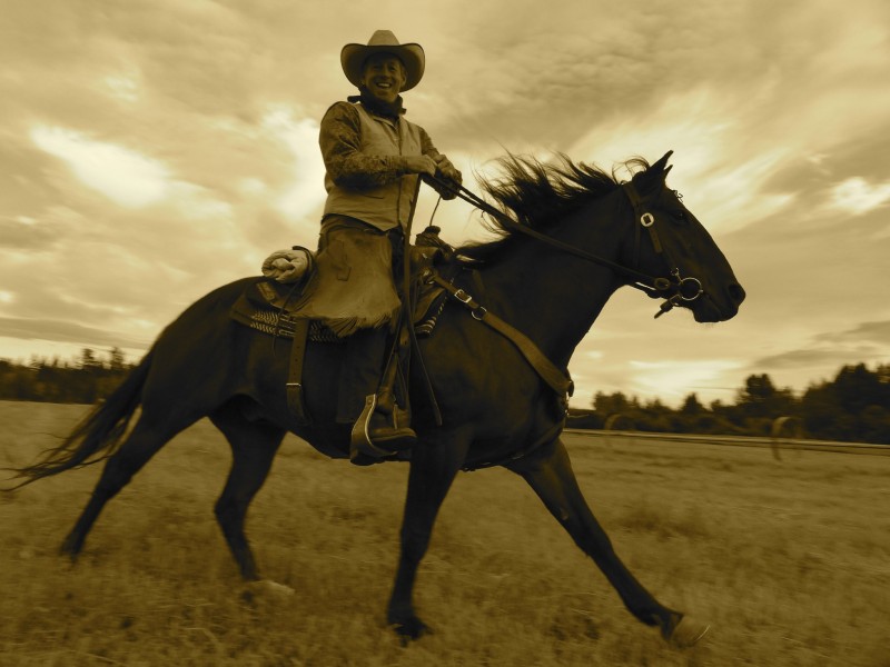 Image: Cariboo Express