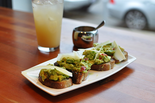 Chopped Avocado on Toast (Jess Fleming / Vancity Buzz?