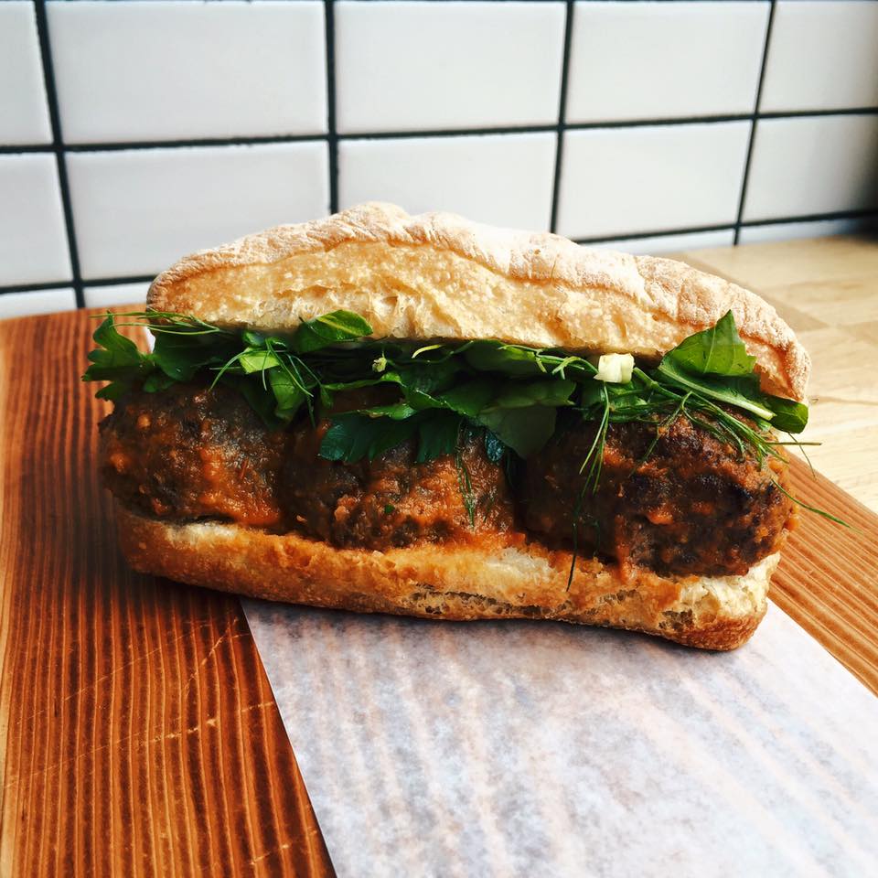 Facebook: Meat & Bread/Facebook