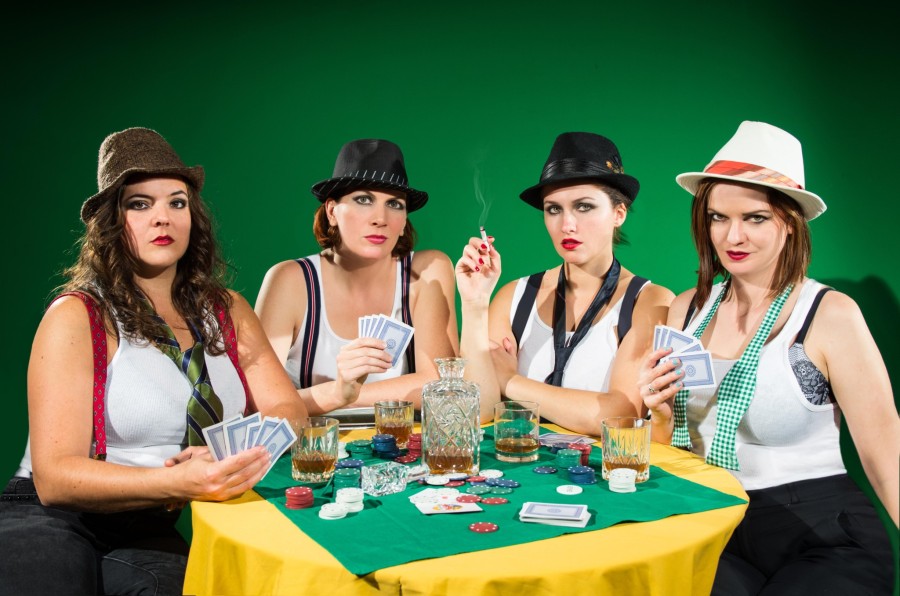 STRAPLESS PRESS PHOTO - Strip Poker