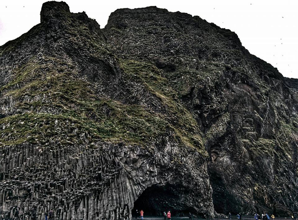 The sea cave on Reynisfjara Beach (Jenni Sheppard)