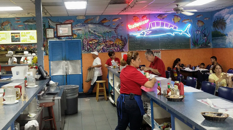 Bahamas Fish market in Little Havana. (Guillermo Serrano)