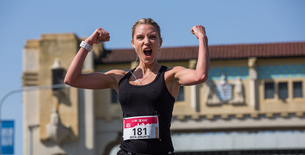 Latvian runner Dita Grunte at the BMO Vancouver Marathon (BMO Vancouver Marathon)