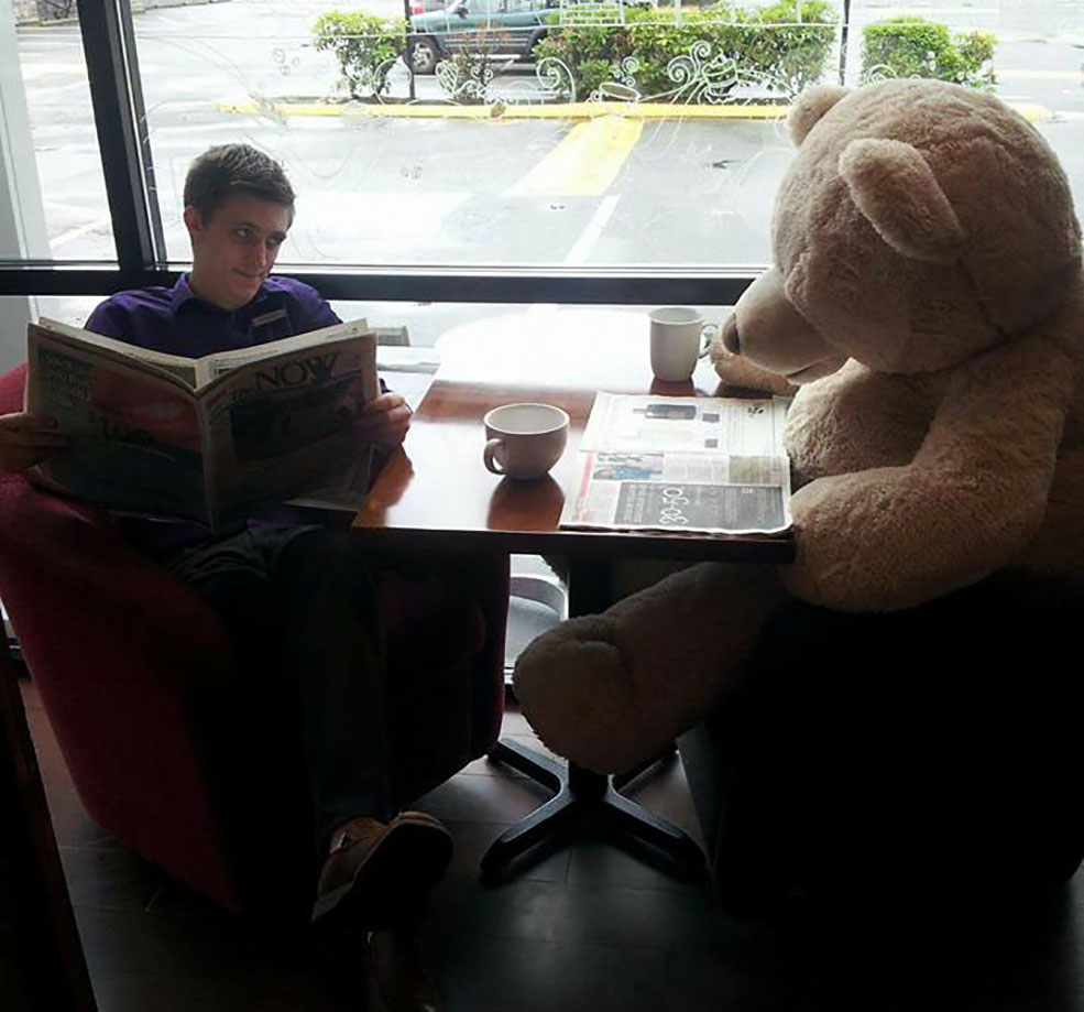 Bearamel Macchiato loved keeping customers company (Facebook)
