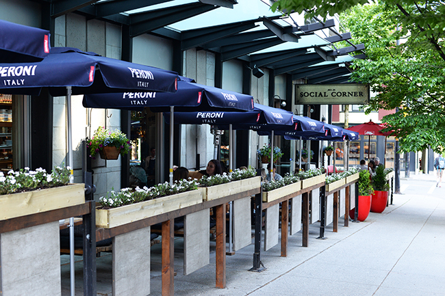 Social Corner's sidewalk patio (Jess Fleming / Vancity Buzz)