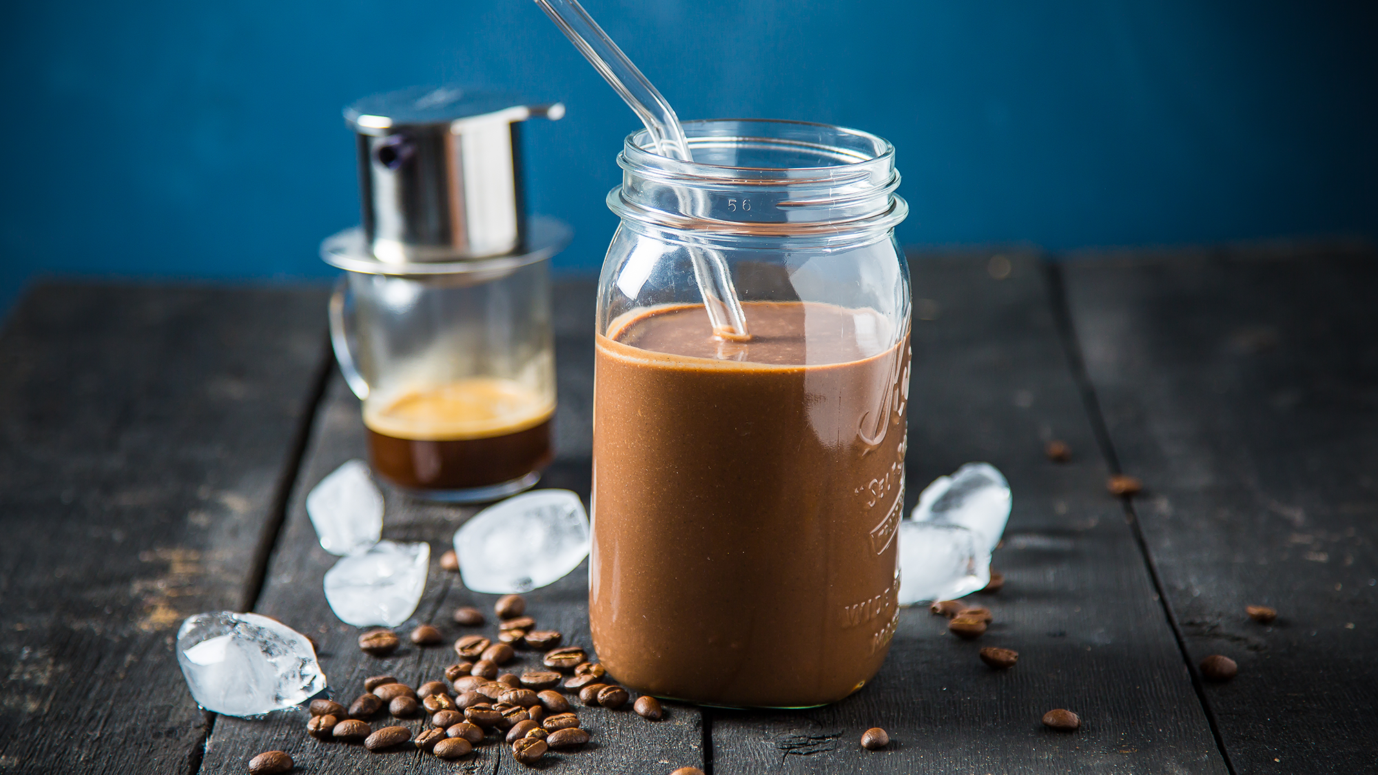 Mocha protein shake / Vega